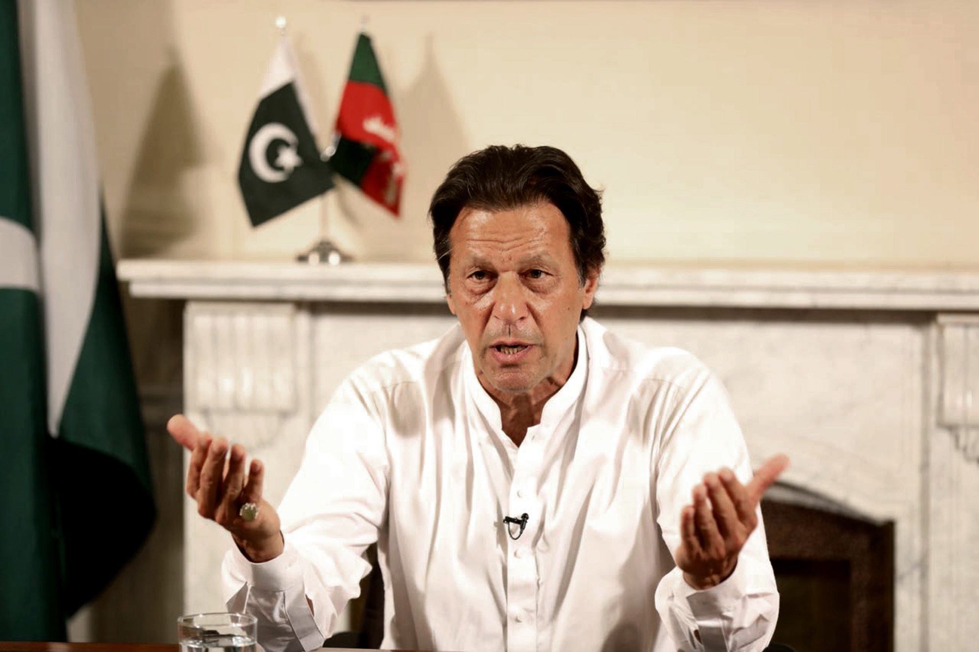 After taking over reins in Pakistan, Imran may not remain army's poodle